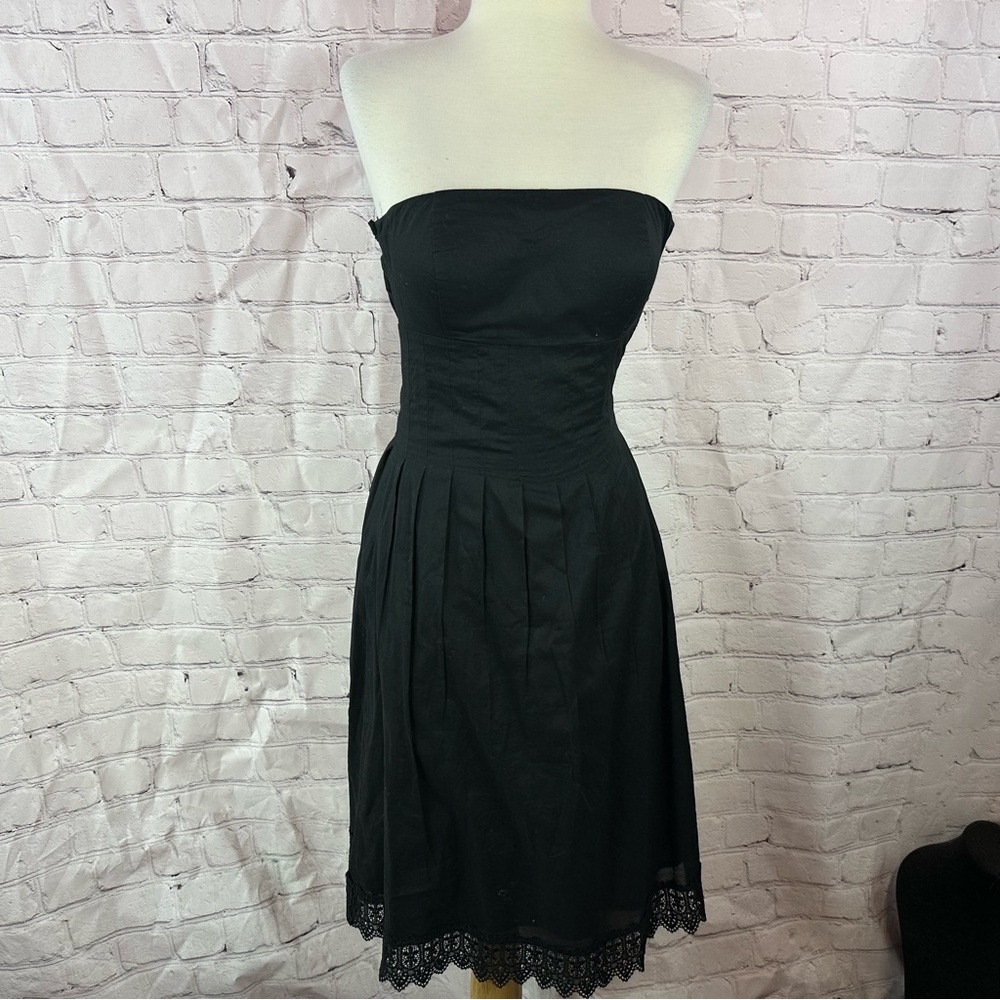 White House Black Market Strapless fit & flare Dress women 0 wedding guest lace
